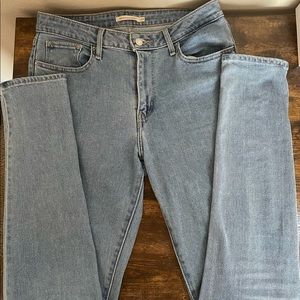 Levi’s 721 high rise Skinny Jeans 👖 ⚡️29/32